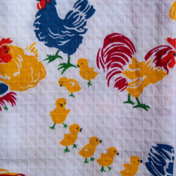 April Cornell 3 Pc. Cotton Kitchen Tea Towel Set Red White Roosters Chick Checks - Picture 2 of 4